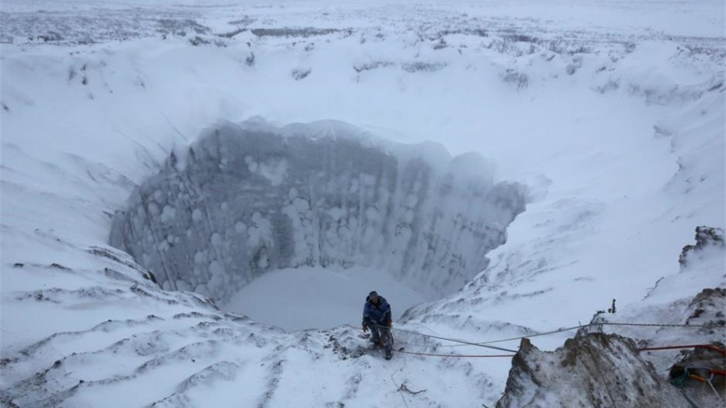 Crateri, gas e bombe di ghiaccio cosa insegna la Siberia sul climate change