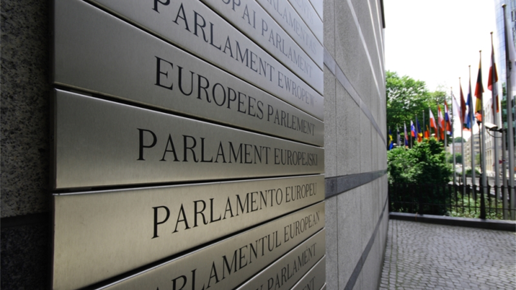 Il parlamento Ue spinge per tagliare le emissioni del 60% al 2030