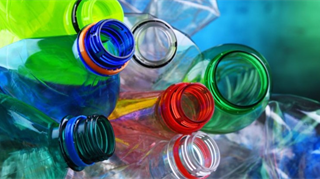 Il bisfenolo A (BPA), una sostanza chimica che altera gli ormoni utilizzata negli imballaggi alimentari, è presente nel corpo di quasi tutti gli europei e rappresenta un potenziale rischio per la salute, ha dichiarato giovedì (14 settembre) l’Agenzia europea dell’ambiente.