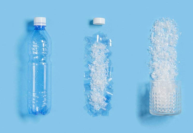 Enormi quantità di nanoplastiche nelle bottiglie